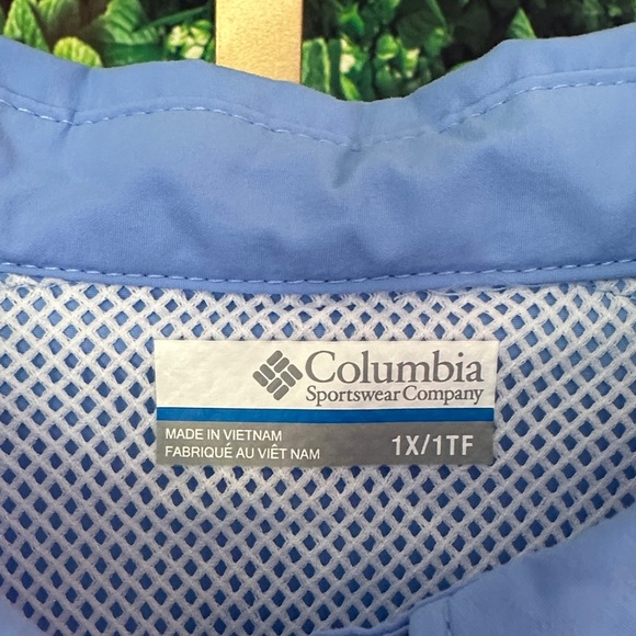 Columbia PFG Women's Bahama, Blue Quick Dry Button Down Shirt 1X - Picture 2 of 7